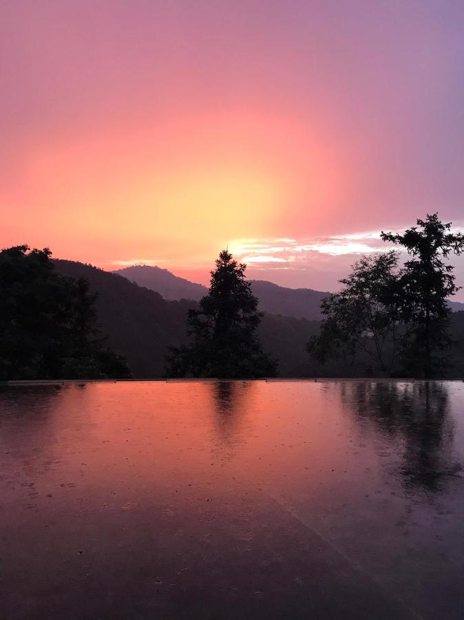 Bliss Bed And Breakfast Yuchi Bagian luar foto